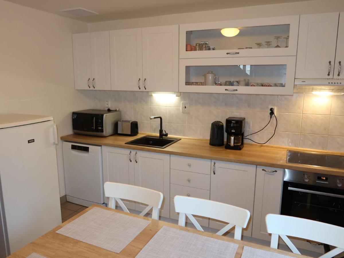 Holiday Home Holiday Hill 39 By Interhome Cista  المظهر الخارجي الصورة